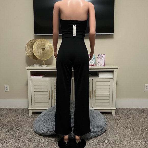 “At your best” black jumpsuit. Great Fit & Stretch. Size US 6 New! - Picture 3 of 3